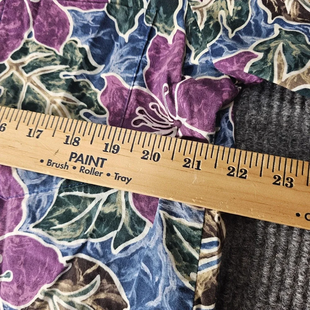 Hilo Hattie Shirt Mens Large Multicolor Hawaiian Floral Aloha Button Front - Picture 8 of 10